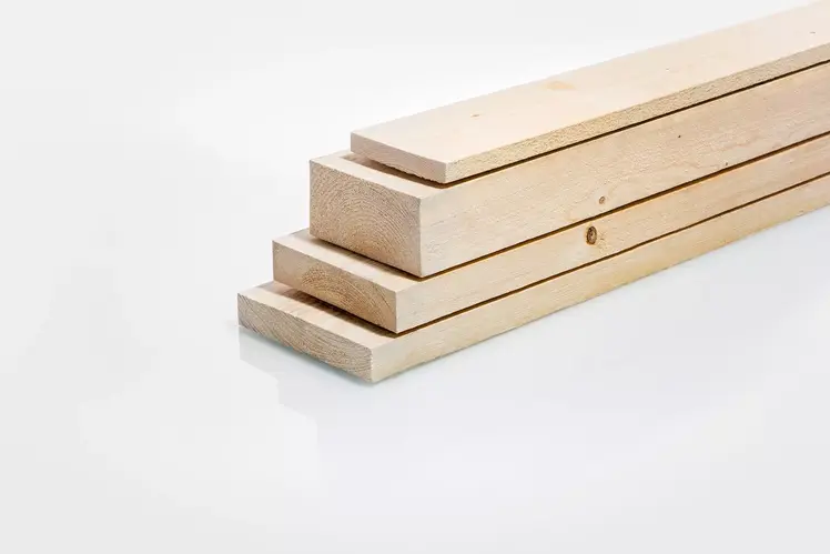 Proveedor de madera industrial para embalaje — madera dimensionada con cortes exactos calidad exportación